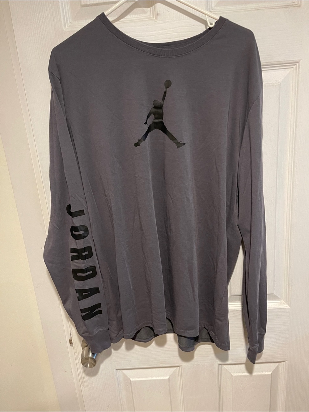 Jordan Long-Sleeve Jumpman Tee — Gray